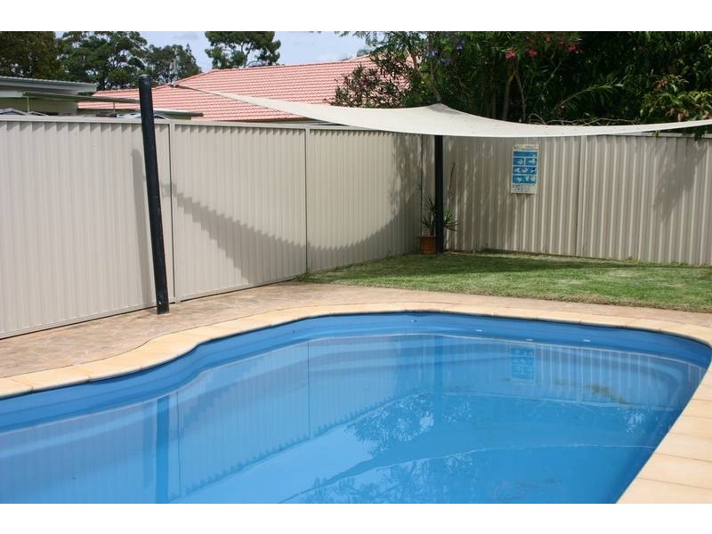 16 Kullaroo Road, Summerland Point NSW 2259