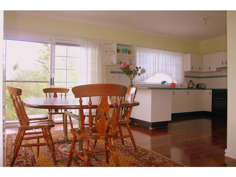 103 Vales Road, Mannering Park NSW 2259