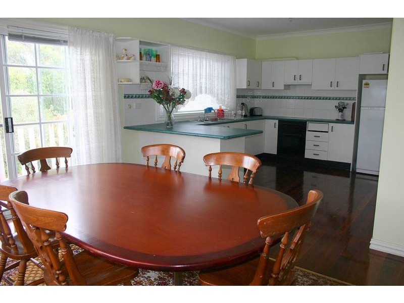 103 Vales Road, Mannering Park NSW 2259