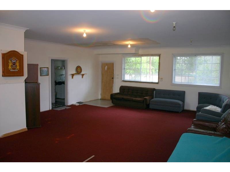 103 Vales Road, Mannering Park NSW 2259