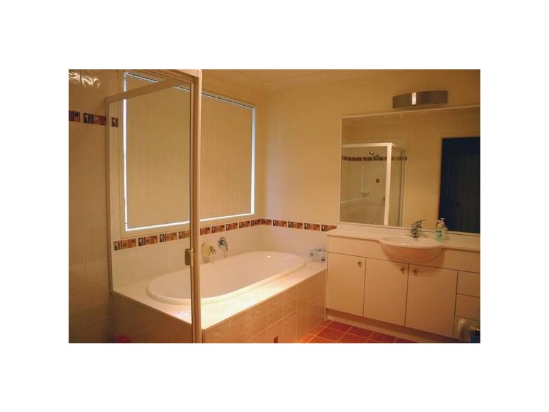 32 Ginganup Road, Summerland Point NSW 2259