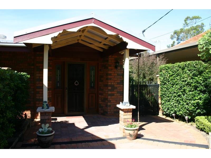 46 Yeramba Road, Summerland Point NSW 2259
