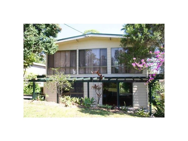 Mannering Park NSW 2259