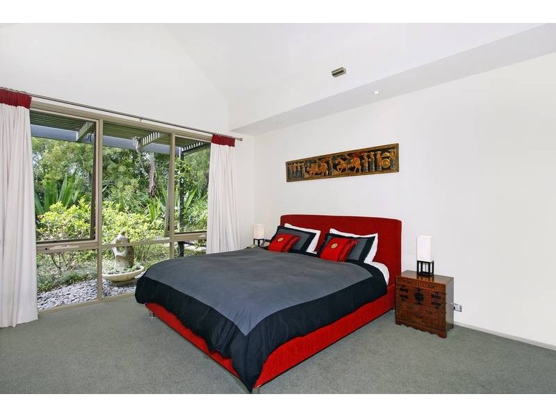 40 Lloyd Avenue, Chain Valley Bay NSW 2259