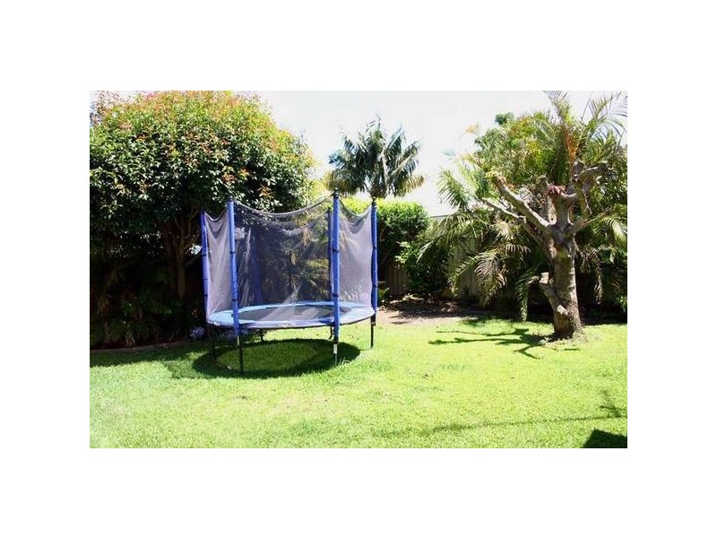 Mannering Park NSW 2259