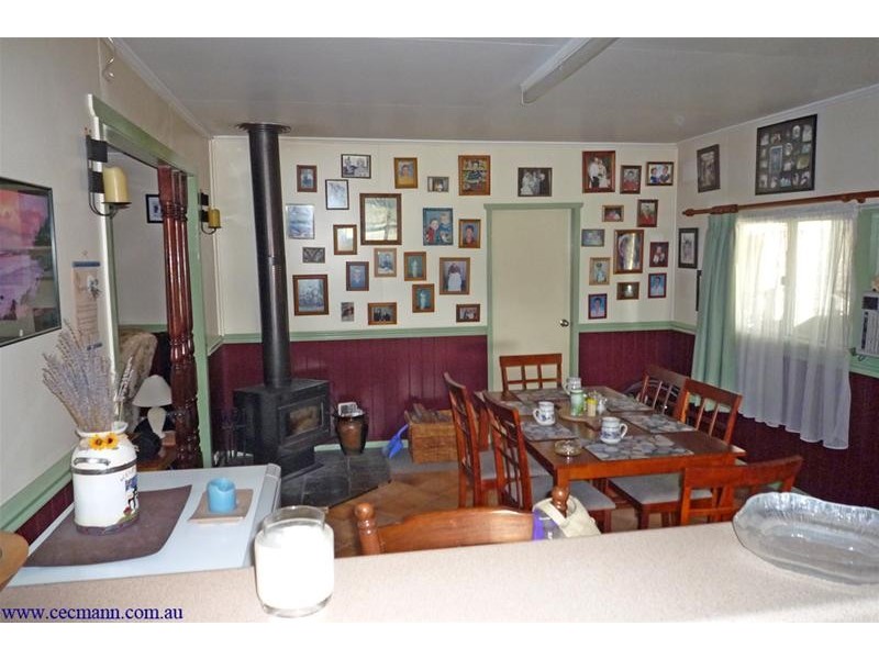 57 Collins Road, Glen Aplin QLD 4381