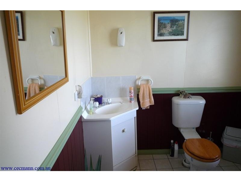 57 Collins Road, Glen Aplin QLD 4381