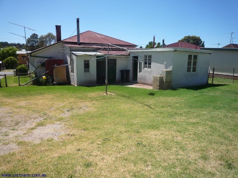 22 Denham Street, Stanthorpe QLD 4380
