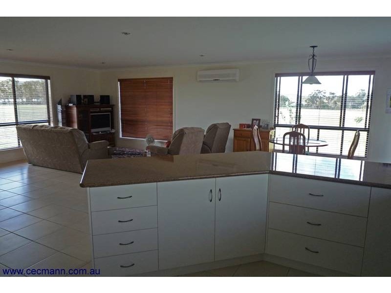 51 Francia Lane, Glen Aplin QLD 4381