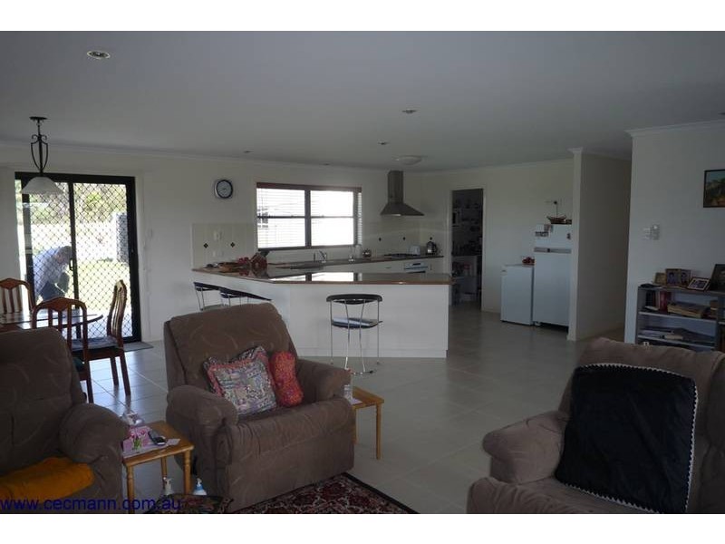 51 Francia Lane, Glen Aplin QLD 4381