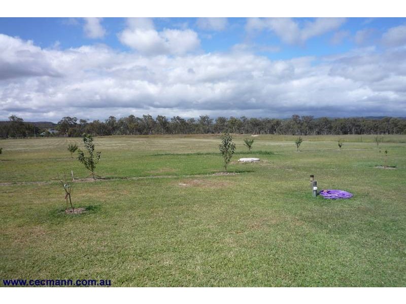 51 Francia Lane, Glen Aplin QLD 4381