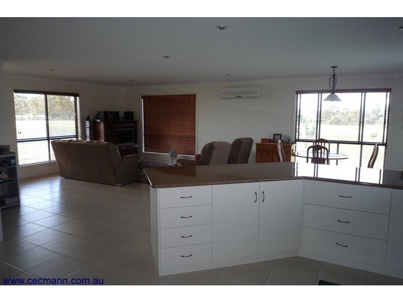51 Francia Lane, Glen Aplin QLD 4381