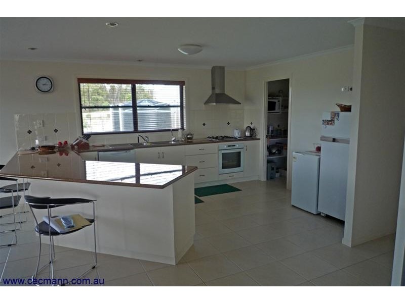 51 Francia Lane, Glen Aplin QLD 4381