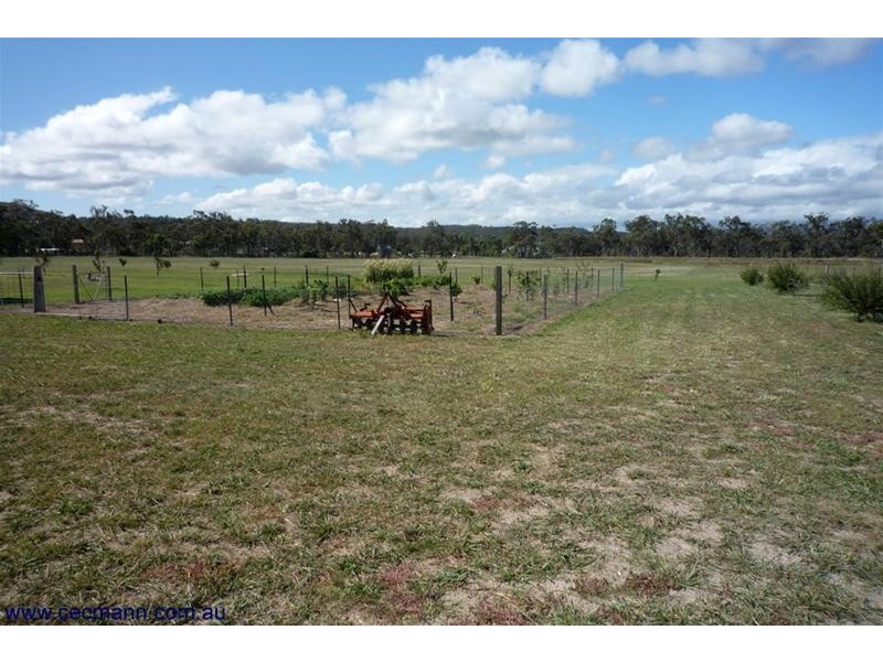 51 Francia Lane, Glen Aplin QLD 4381