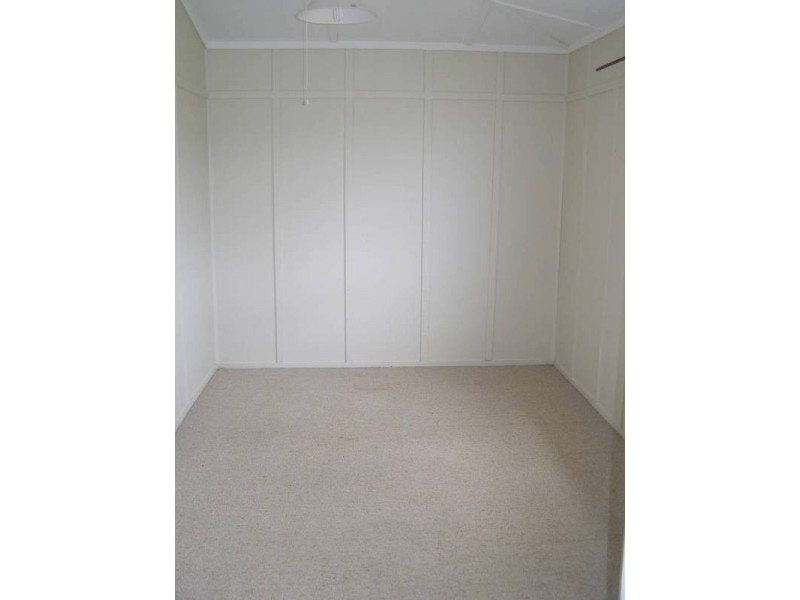 287 POZIERES RD, Stanthorpe QLD 4380