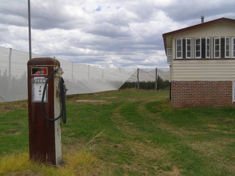 287 POZIERES RD, Stanthorpe QLD 4380