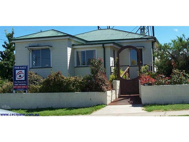 34 Railway Street, Stanthorpe QLD 4380