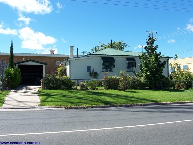 34 Railway Street, Stanthorpe QLD 4380