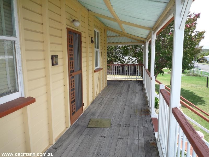 10 Denham Street, Stanthorpe QLD 4380