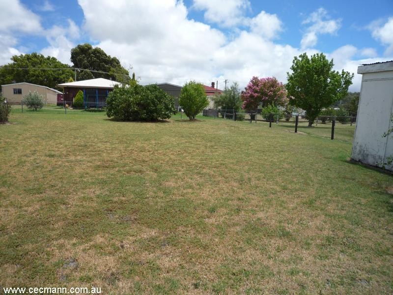 10 Denham Street, Stanthorpe QLD 4380