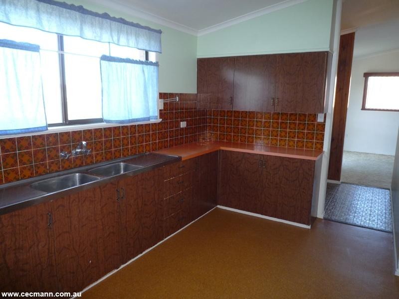 17 Allison Street, Stanthorpe QLD 4380