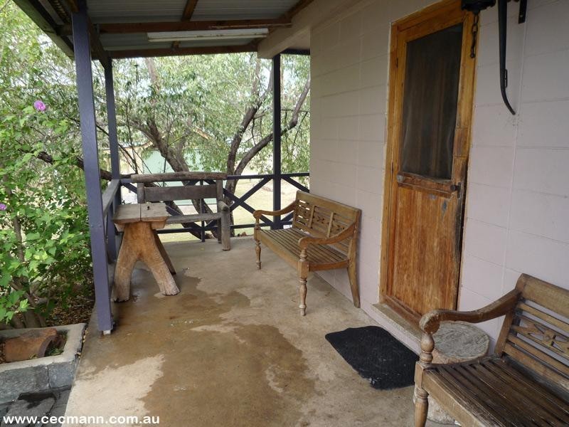 1110 Bents Road, Ballandean QLD 4382