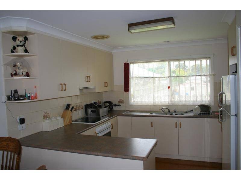 27 Granite Street, Stanthorpe QLD 4380