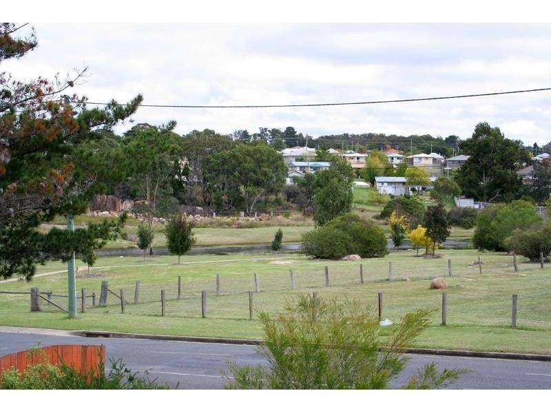27 Granite Street, Stanthorpe QLD 4380