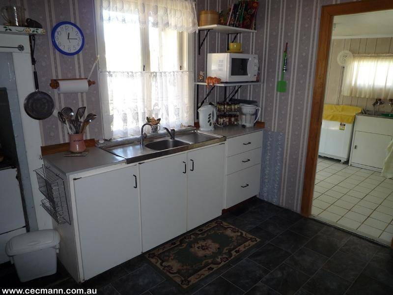 23 Marsh Street, Stanthorpe QLD 4380