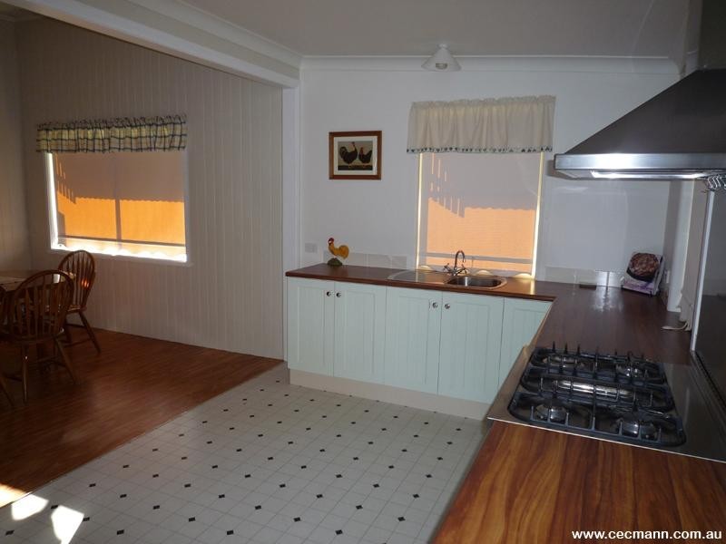 386 Old Warwick Road, The Summit QLD 4377