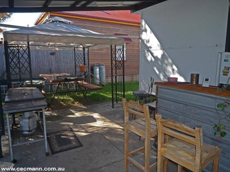 32 Symes Street, Stanthorpe QLD 4380