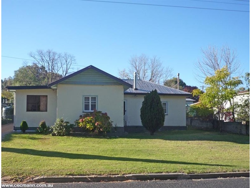 64 Greenup Street, Stanthorpe QLD 4380