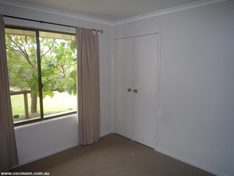 51 Maclean Lane, Ballandean QLD 4382