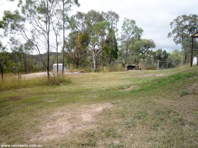 51 Maclean Lane, Ballandean QLD 4382