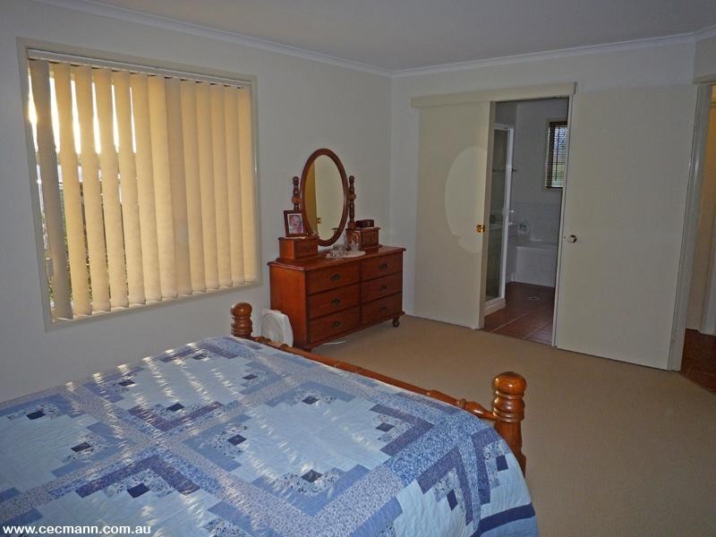 6 Barton Street, Stanthorpe QLD 4380