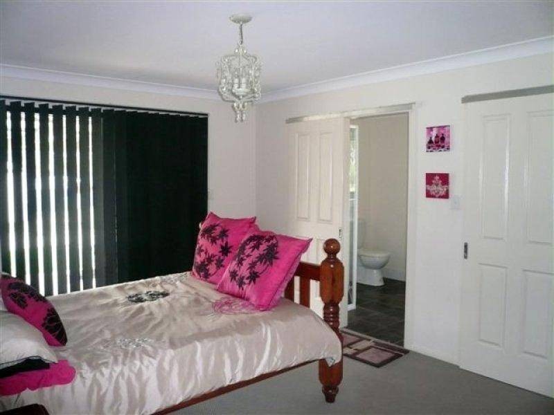 95 Whiskey Gully Road, Stanthorpe QLD 4380