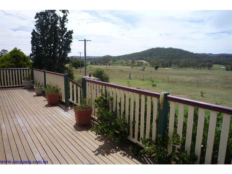 57 Collins Road, Glen Aplin QLD 4381