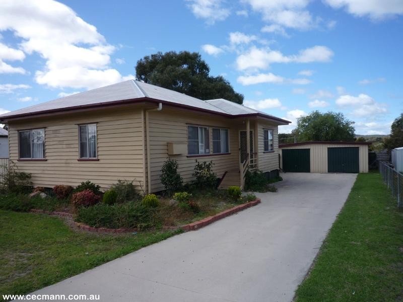 15 Lane Street, Stanthorpe QLD 4380