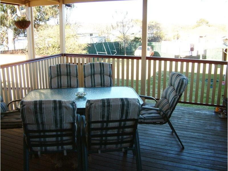 15 Lane Street, Stanthorpe QLD 4380