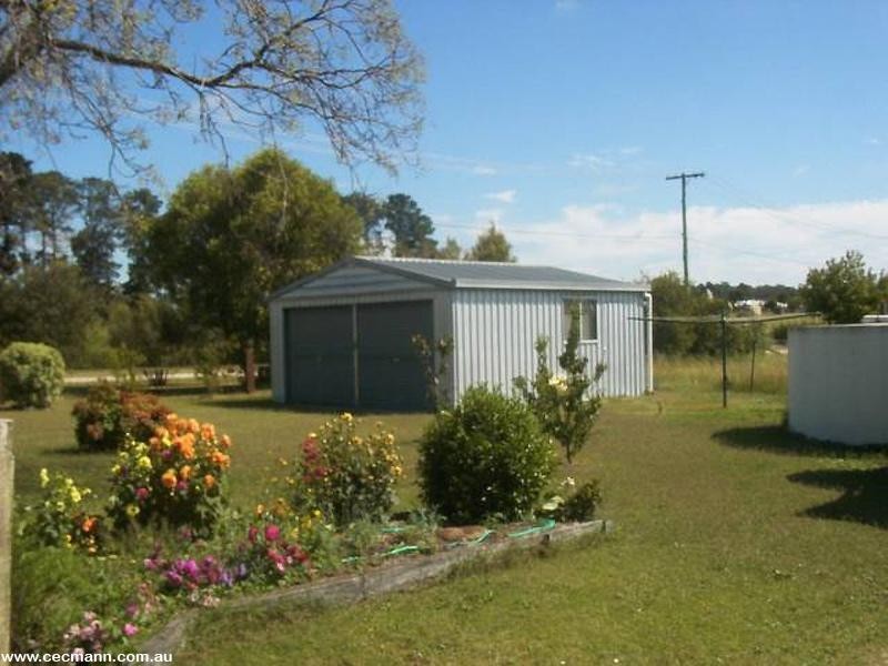18 Ann Street, Applethorpe QLD 4378