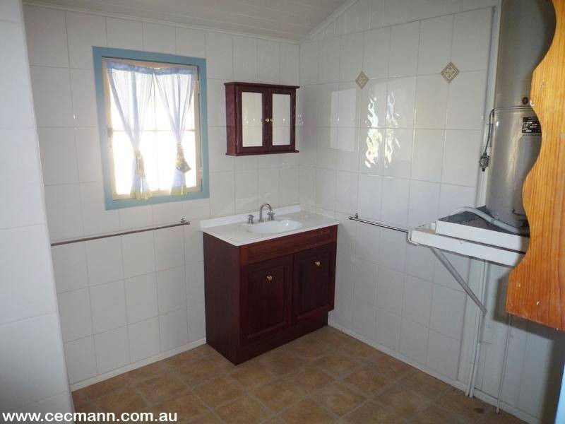 The Summit QLD 4377