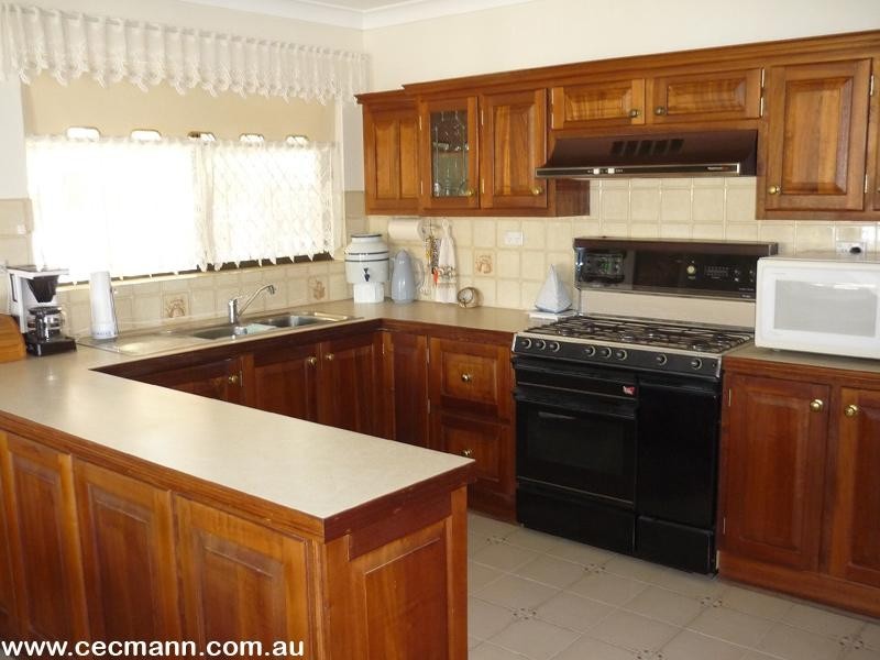 66 Amosfield Road, Stanthorpe QLD 4380