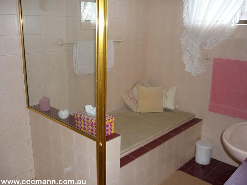 66 Amosfield Road, Stanthorpe QLD 4380