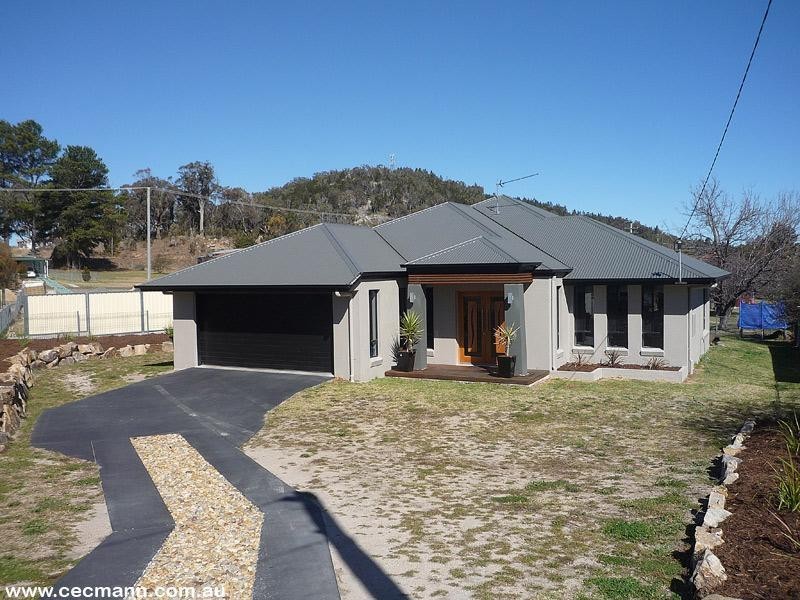 9 Logan Street, Stanthorpe QLD 4380