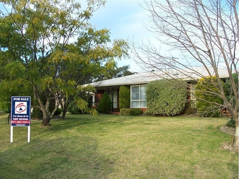 19 Pioneer Parade, Stanthorpe QLD 4380