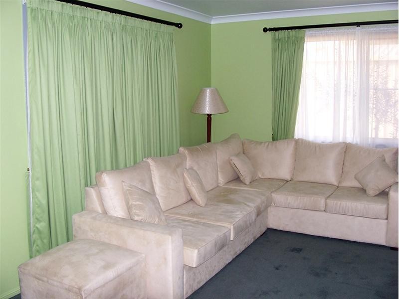 19 Pioneer Parade, Stanthorpe QLD 4380