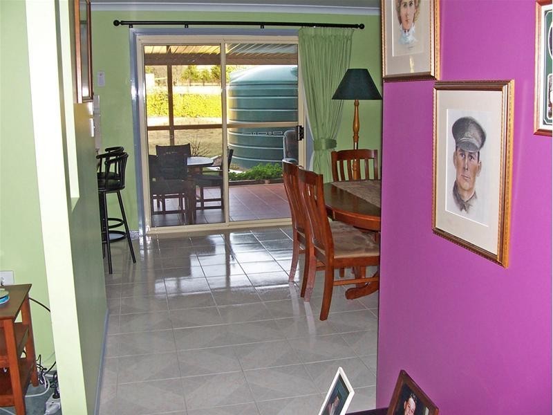 19 Pioneer Parade, Stanthorpe QLD 4380