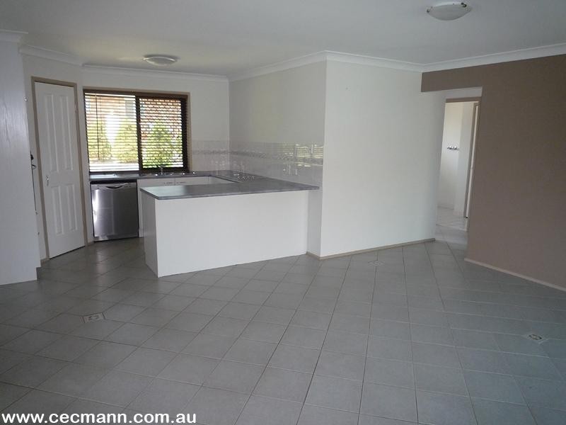 10 Barton Street, Stanthorpe QLD 4380