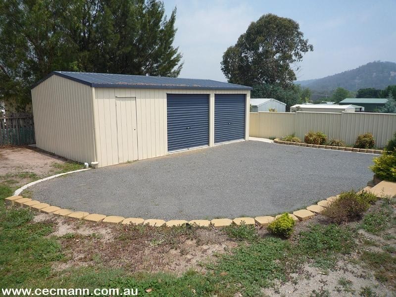 10 Barton Street, Stanthorpe QLD 4380