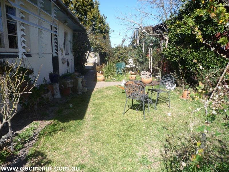 135 Barnes Road, Applethorpe QLD 4378